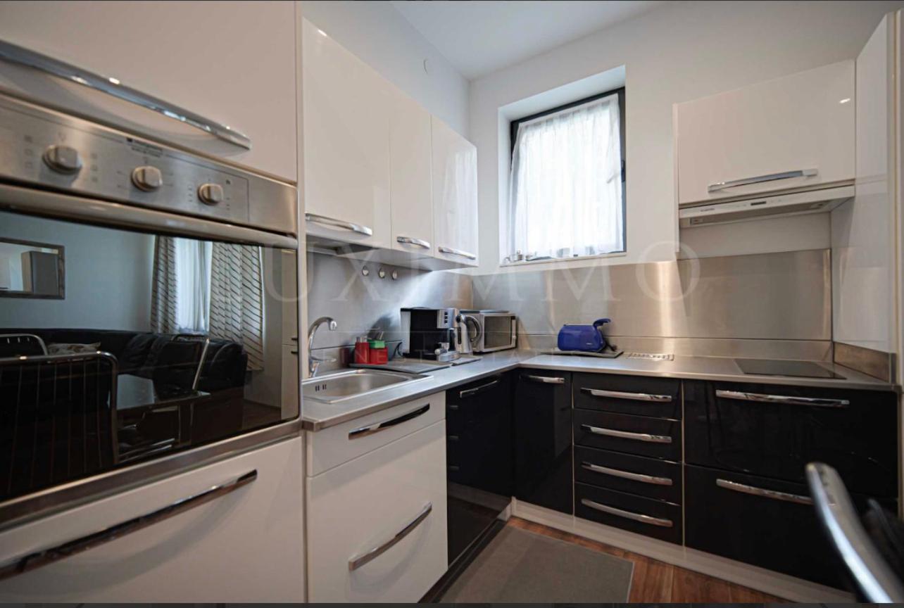 A Lovely 2 Bedroom Apartment In The Heart Of Софія Екстер'єр фото